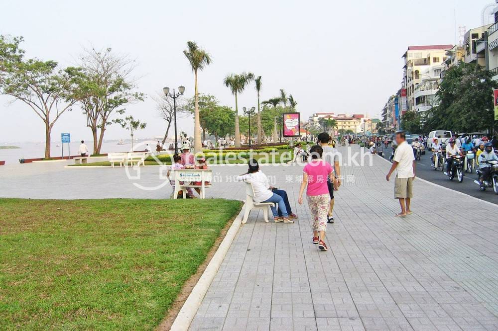 店屋出售，位于, 新街市1分区, 隆边区, 金边
