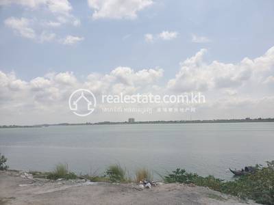 residential Land/Development for sale in Chroy Changvar ID 137004