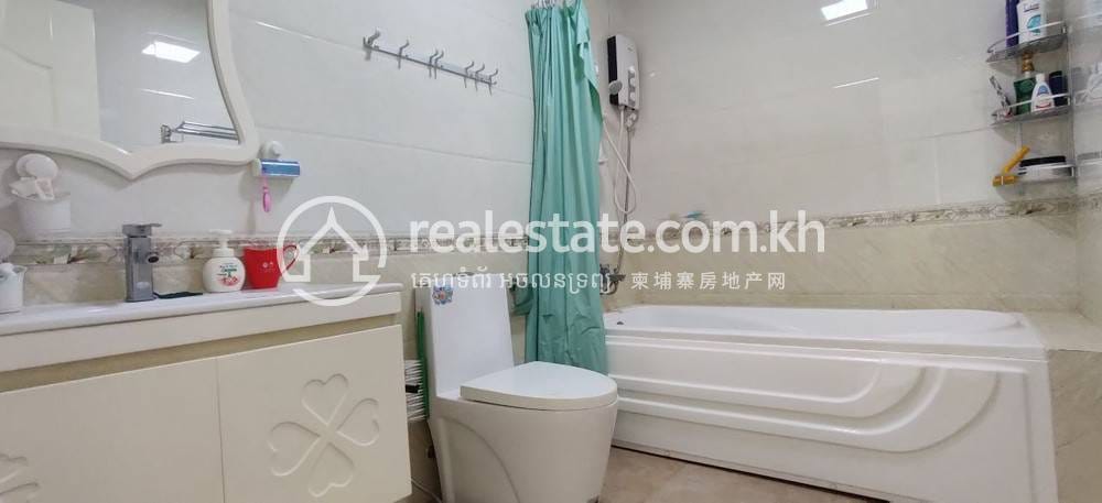 Condo À louer à 7 Makara $1,350