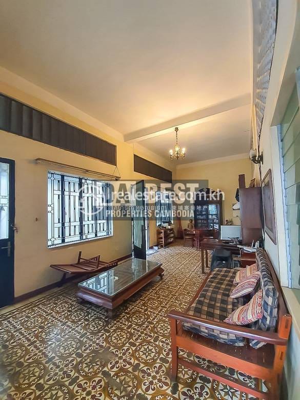 Daun Penh套房出售，价格$280,000