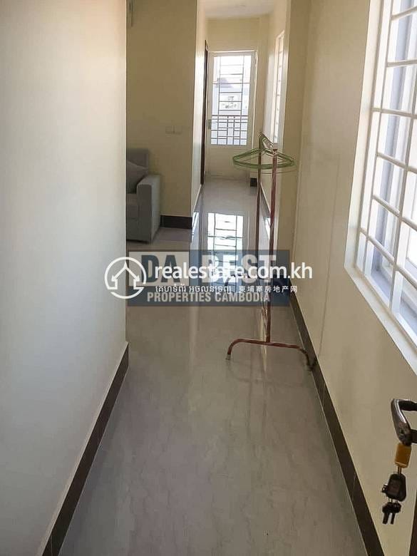 Chamkarmon Apartment For Rent in Chamkarmon