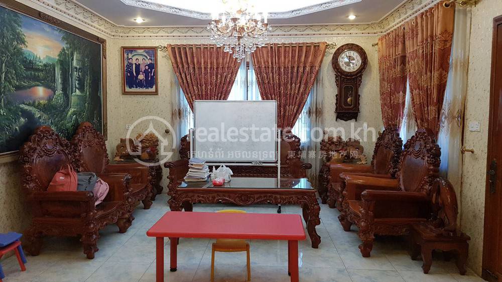 Toul Kork Villa For Rent in Toul Kork