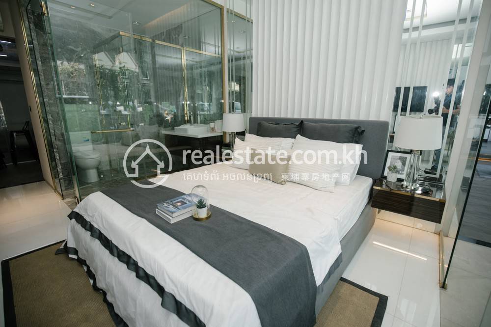 Condo À vendre avec 150 place de parking