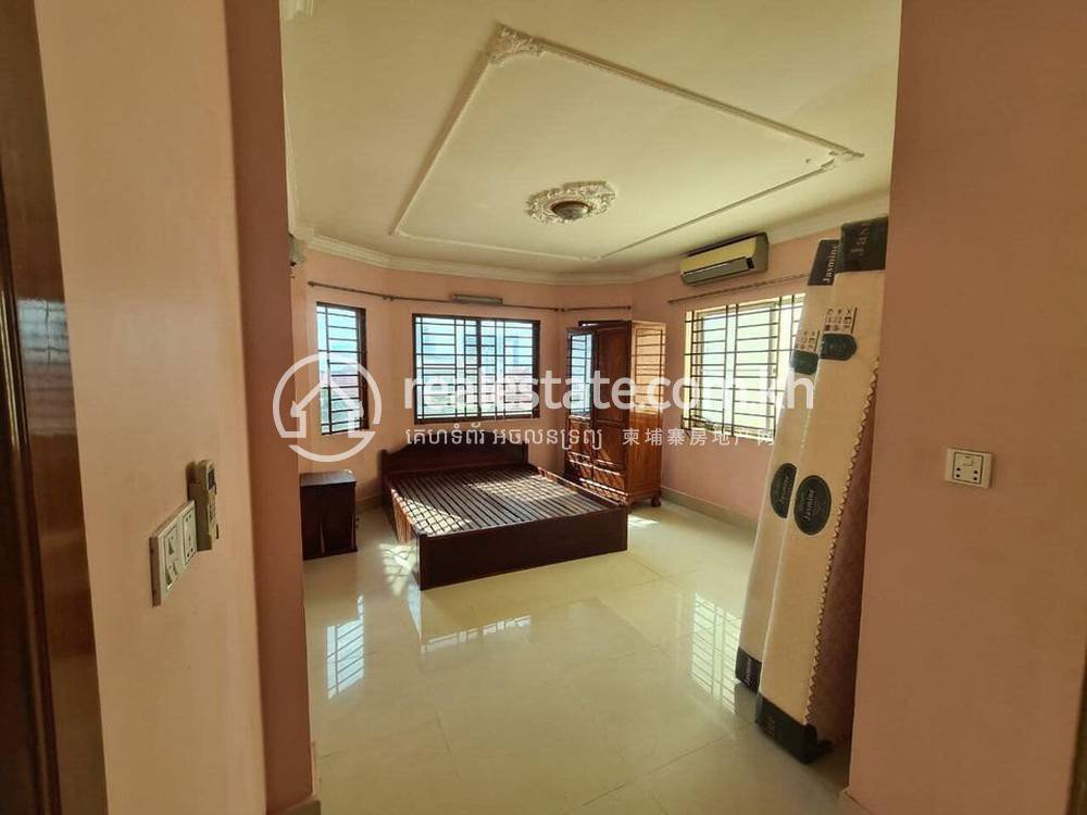 House and lot สำหรับเช่า ใน ตuolโกก, พนมเปญ