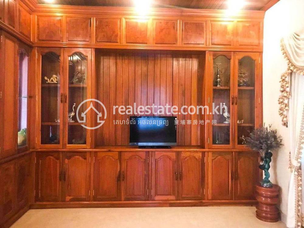 Toul Kork别墅出售，价格$1,900,000