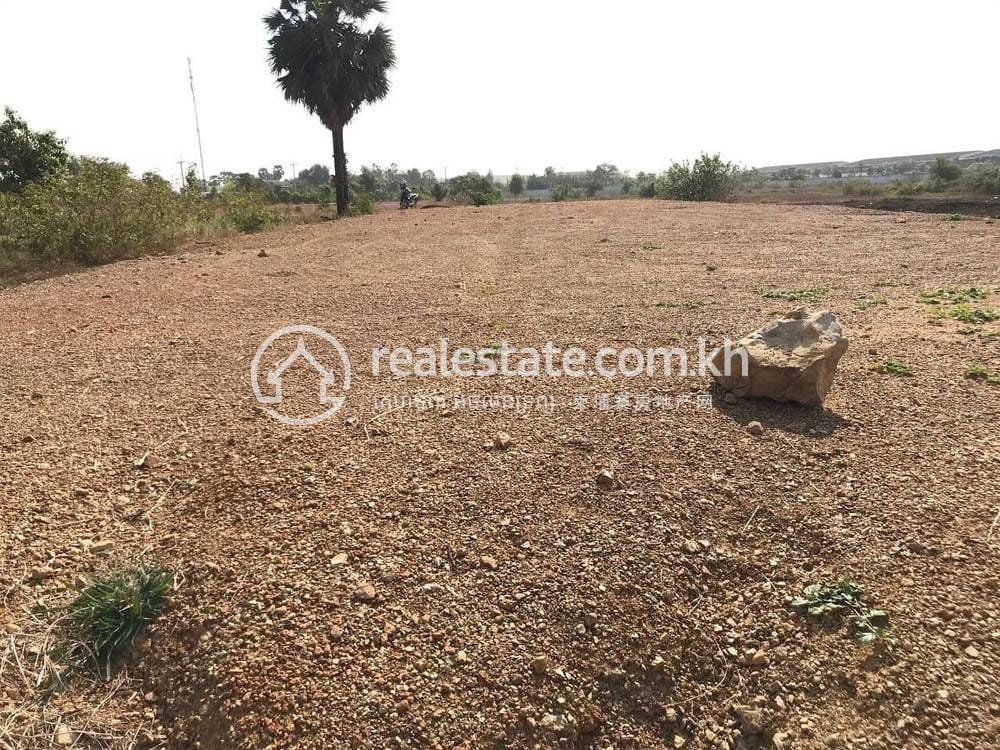 1,024 sqm Living Size Lot For Sale in Chbar Mon