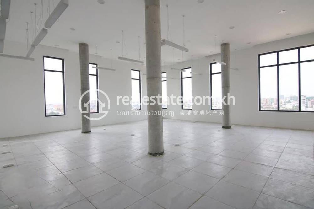 办公物业出租，位于Tuek Thla屯, 森速区, 金边