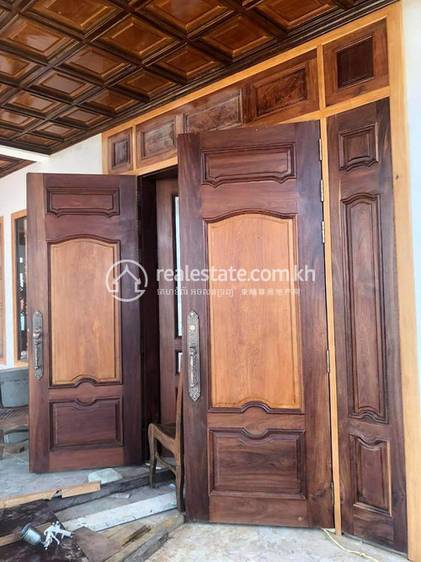 Villa À vendre de 622 m² habitables à Ta Khmau