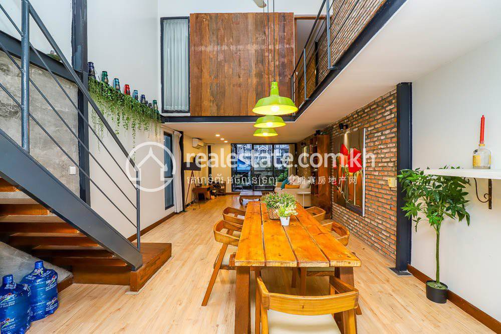 140 sqm Living Size Apartmán K pronájmu in Boeng Keng Kang