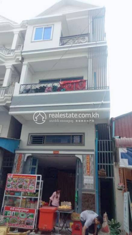 Por Sen Chey63平方米使用面积店屋出售