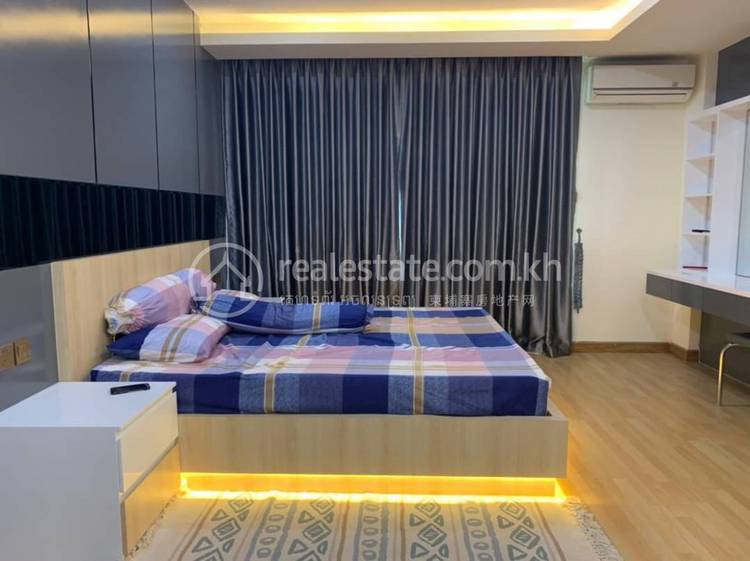  , Ou Ruessei 1, 7 Makara, Phnom Penh