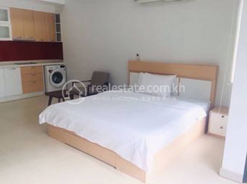 Apartmán se službami K pronájmu in 7 Makara $450