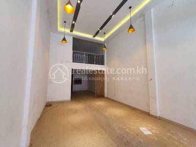 Tonle Bassac Shophouse For Rent in Tonle Bassac