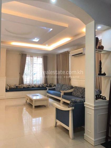 4卧室别墅出租，价格$1,600