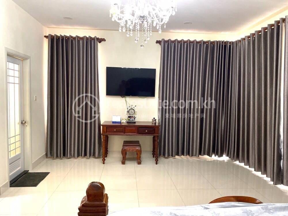 Chbar Ampov វីឡា សំរាប់ជួល នៅChbar Ampov
