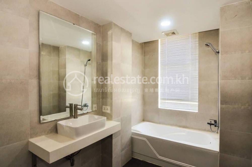 Boeng Keng Kang Condo For Rent in Tumnob Tuek Boeng Keng Kang $2,200