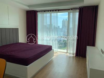 Condo K pronájmu in 7 Makara $1,500
