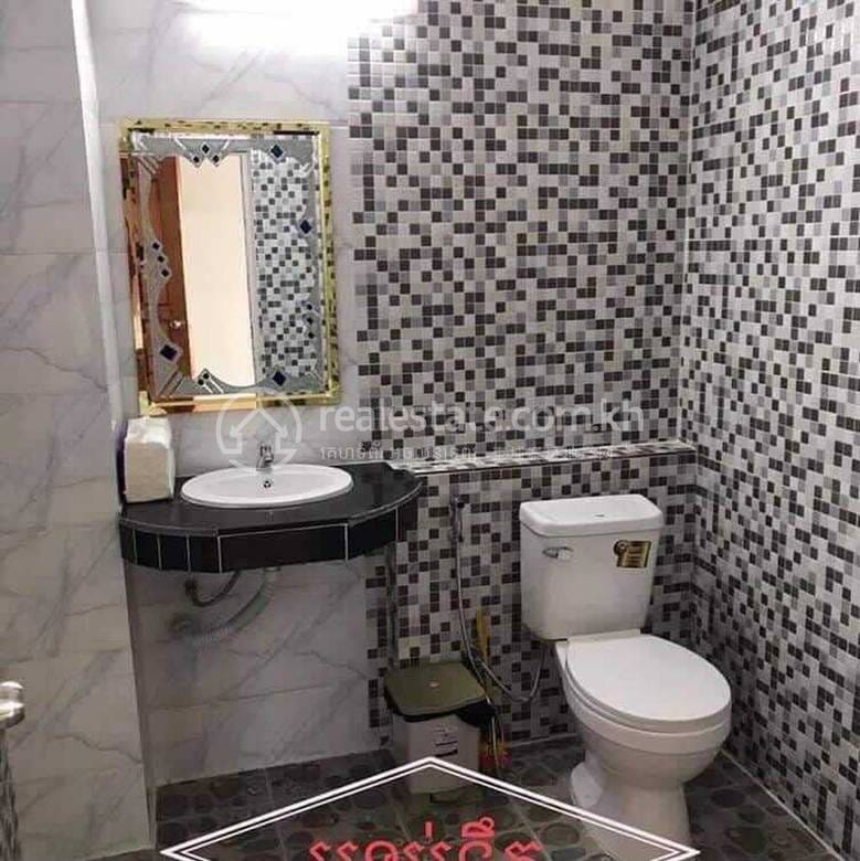 PK Residence | $78,000 Flat House