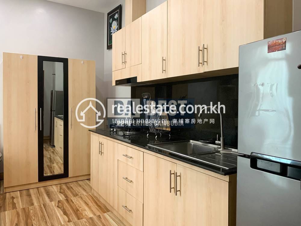Studio For Rent in Boeng Keng Kang $300