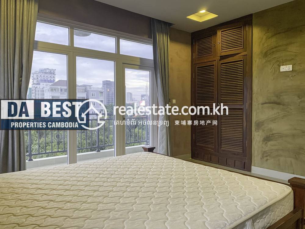 Apartment For Rent in Chamkarmon $1,200