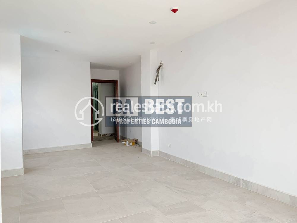 อาคารสำนักงาน สำหรับเช่า ใน Daun Penh $500
