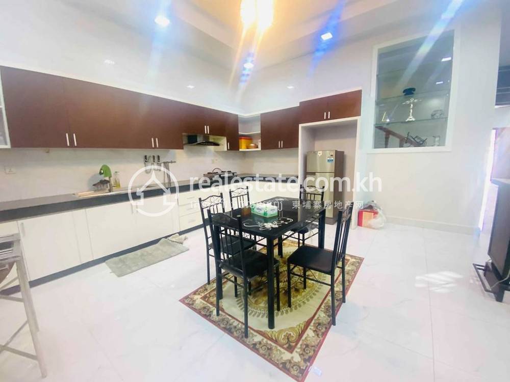 Vila K pronájmu in Sen Sok, Phnom Penh