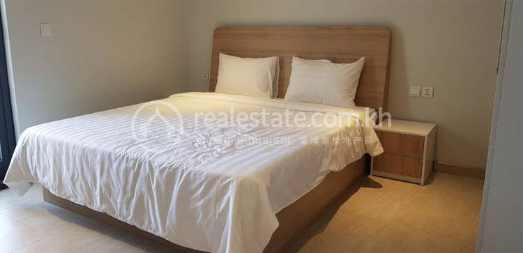 Flat For Rent in Chakto Mukh, Daun Penh, Phnom Penh