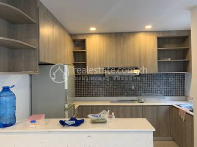 5 Bedrooms Vila K pronájmu for $2,500