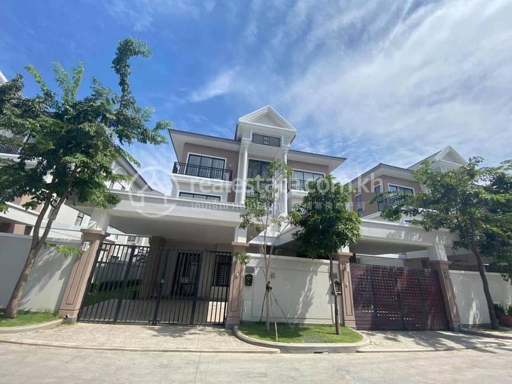 residential Villa for sale in Chak Angrae Leu ID 168990