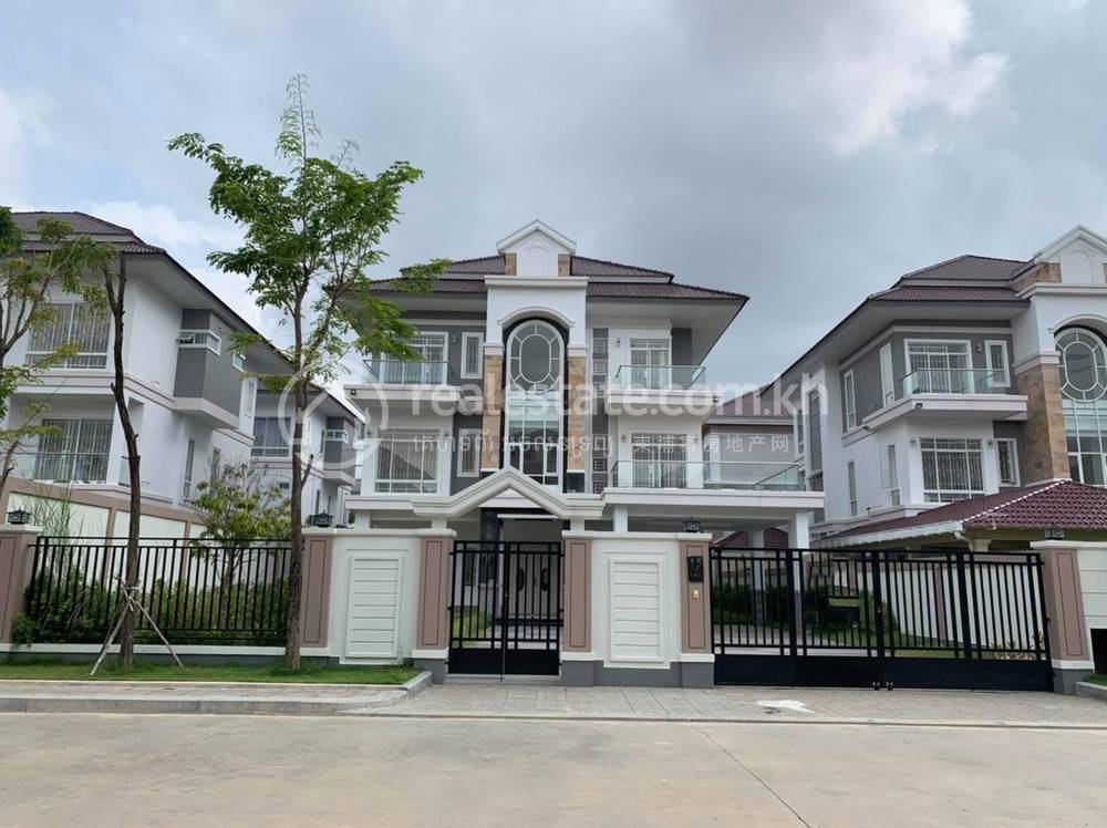 residential Villa for sale in Chak Angrae Leu ID 169018