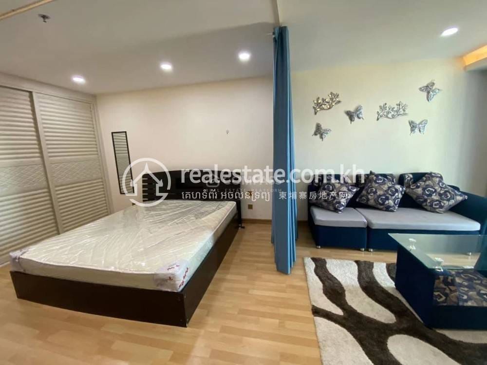 Studio For Rent with 1 Parking Space