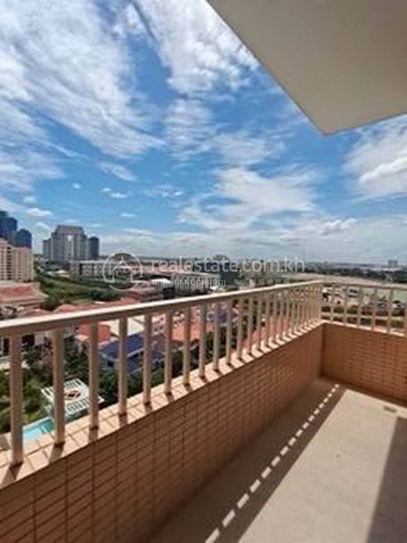 Condo For Rent in Tonle Bassac, Chamkarmon, Phnom Penh