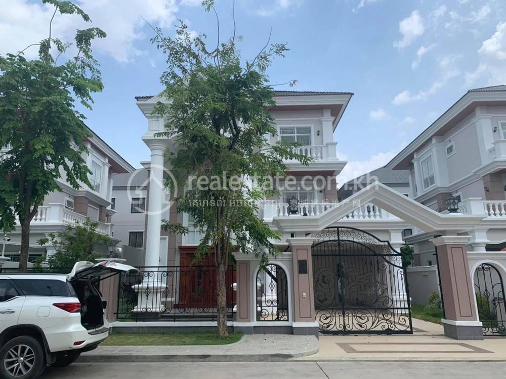 residential Villa for sale in Chak Angrae Leu ID 169009