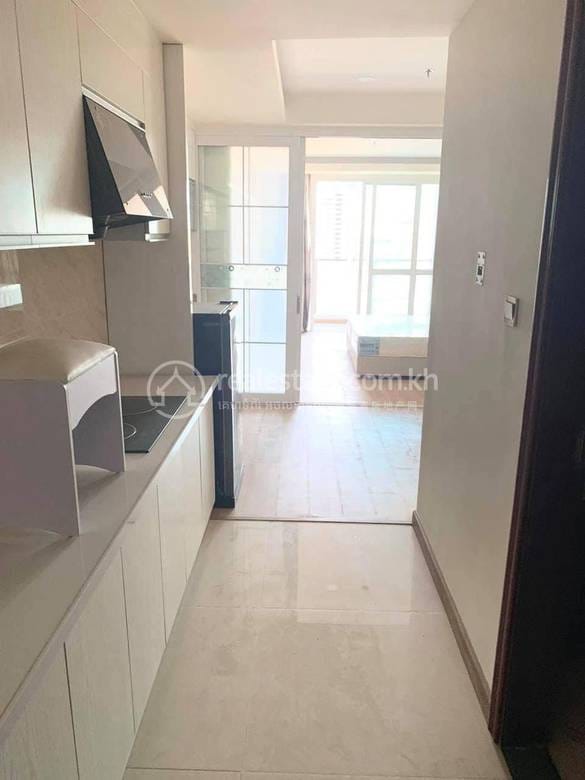 Condo K pronájmu in 7 Makara $500