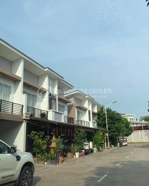 residential Unit for sale in Nirouth ID 169024