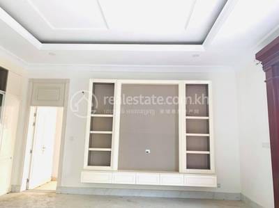Chak Angrae Leu别墅出售，位于Chak Angrae Leu