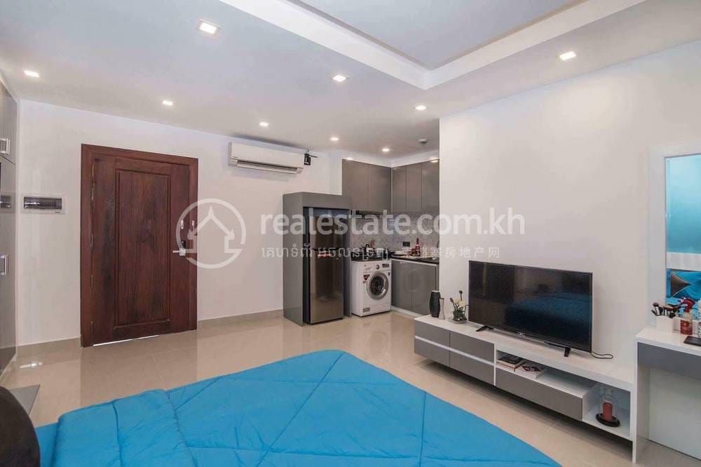 7 Makara Bâtiment À louer à 7 Makara