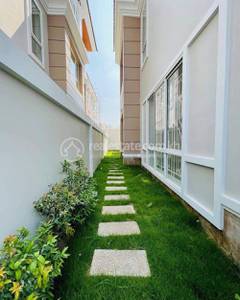 Vila Na prodej in Chbar Ampov I, Chbar Ampov, Phnom Penh