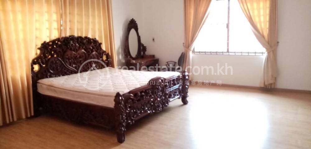 Toul Kork别墅出租，价格$4,000