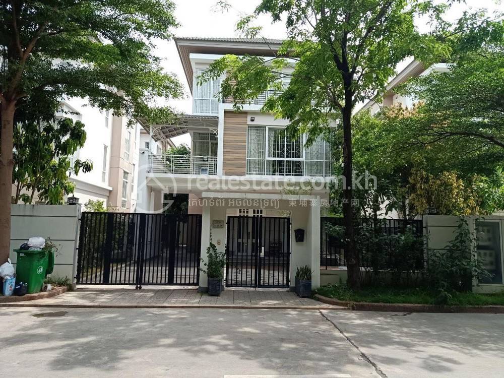 residential Villa for sale in Nirouth ID 169033