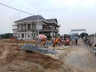 Grand Villa | Prek Pnovborey出售，位于Prek Pnov