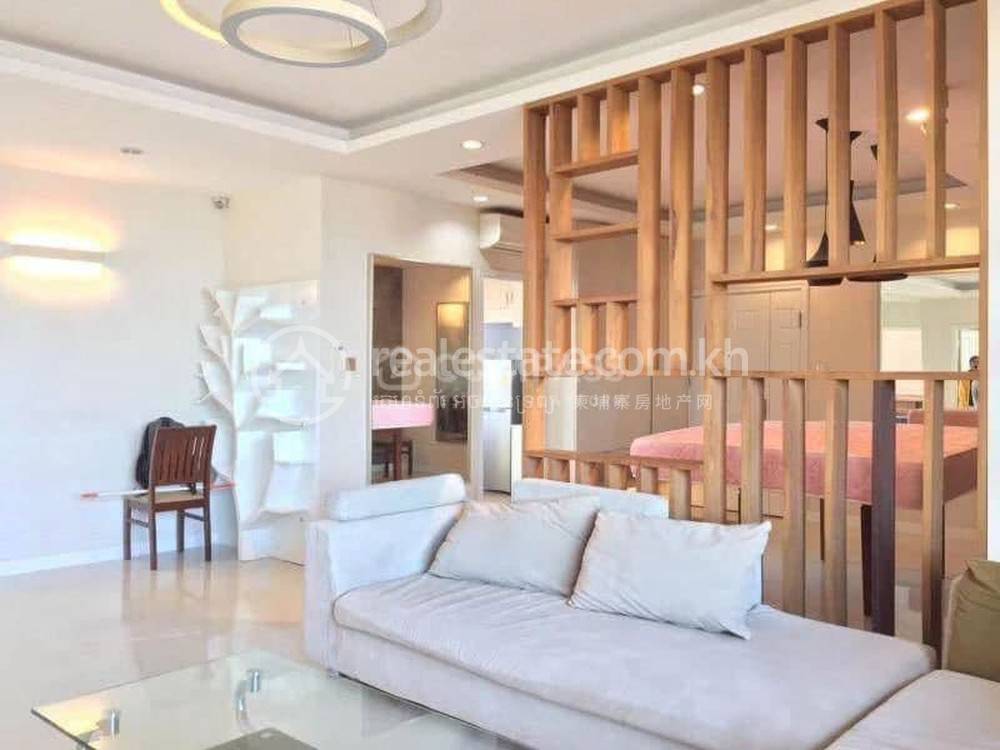 Apartment For Rent with 1 Parking Space