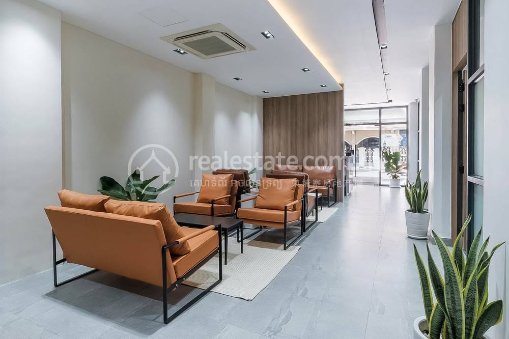 Daun Penh Bureaux À louer à Boeng Reang Daun Penh $1,480