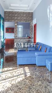 Properties  Dabest , Chum Kriel县, Tuek Chhou市, 贡布