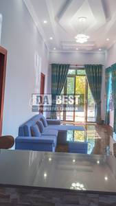 Properties  Dabest , Chum Kriel县, Tuek Chhou市, 贡布