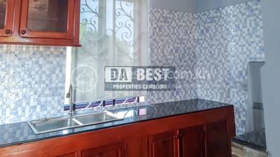 Properties  Dabest , Chum Kriel县, Tuek Chhou市, 贡布