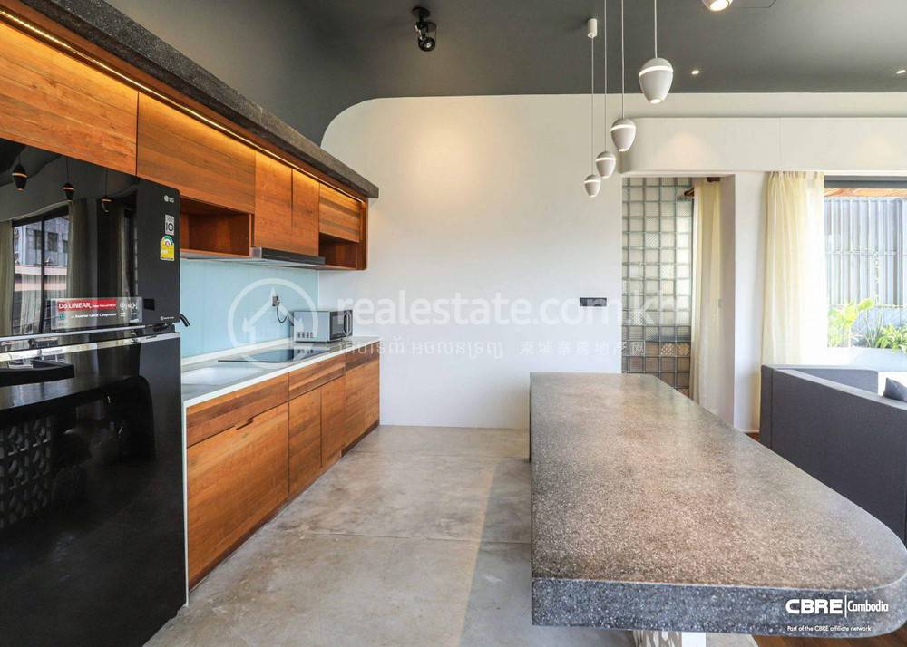 House and lot K pronájmu in Daun Penh $1,800
