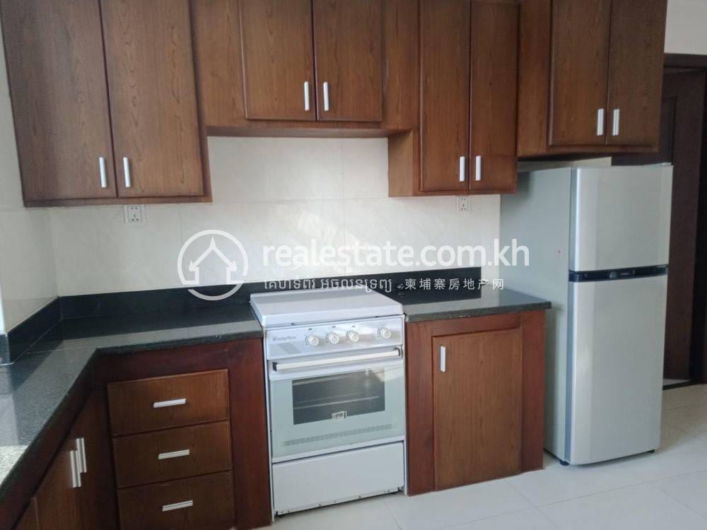 7 Makara服务式公寓出租，价格$600