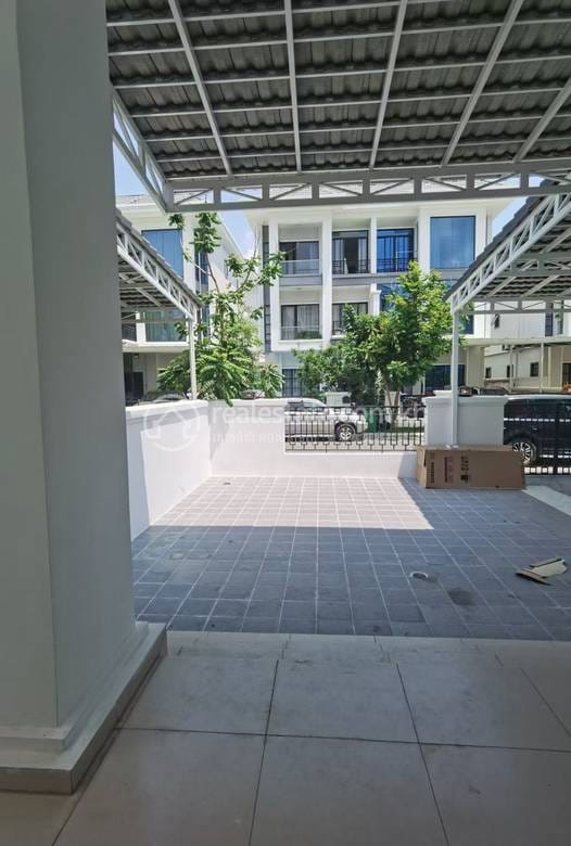 Meanchey别墅出租，价格$3,500