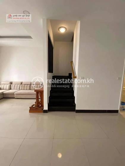 49.4 sqm Living Size borey Na prodej in Chroy Changvar